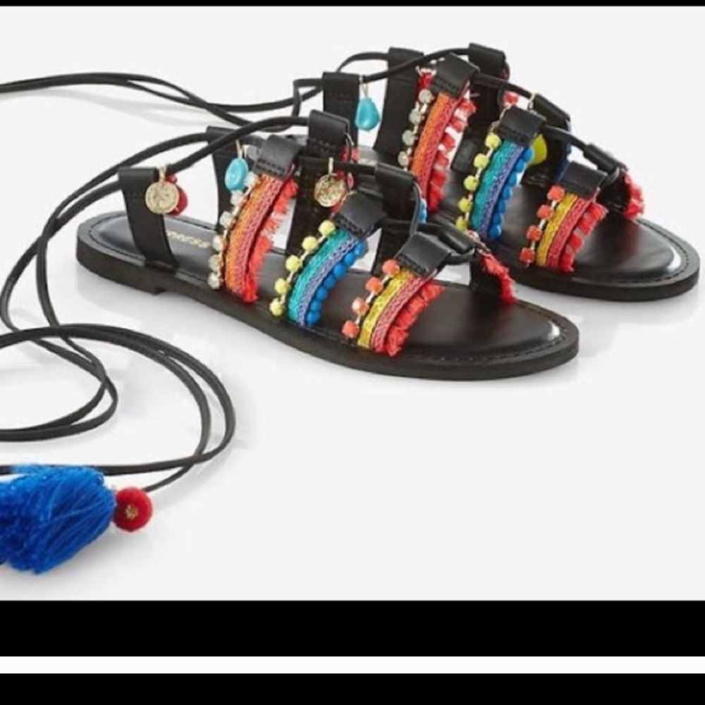 💥HOST PICK💥 New!! Pom Pom Sandals